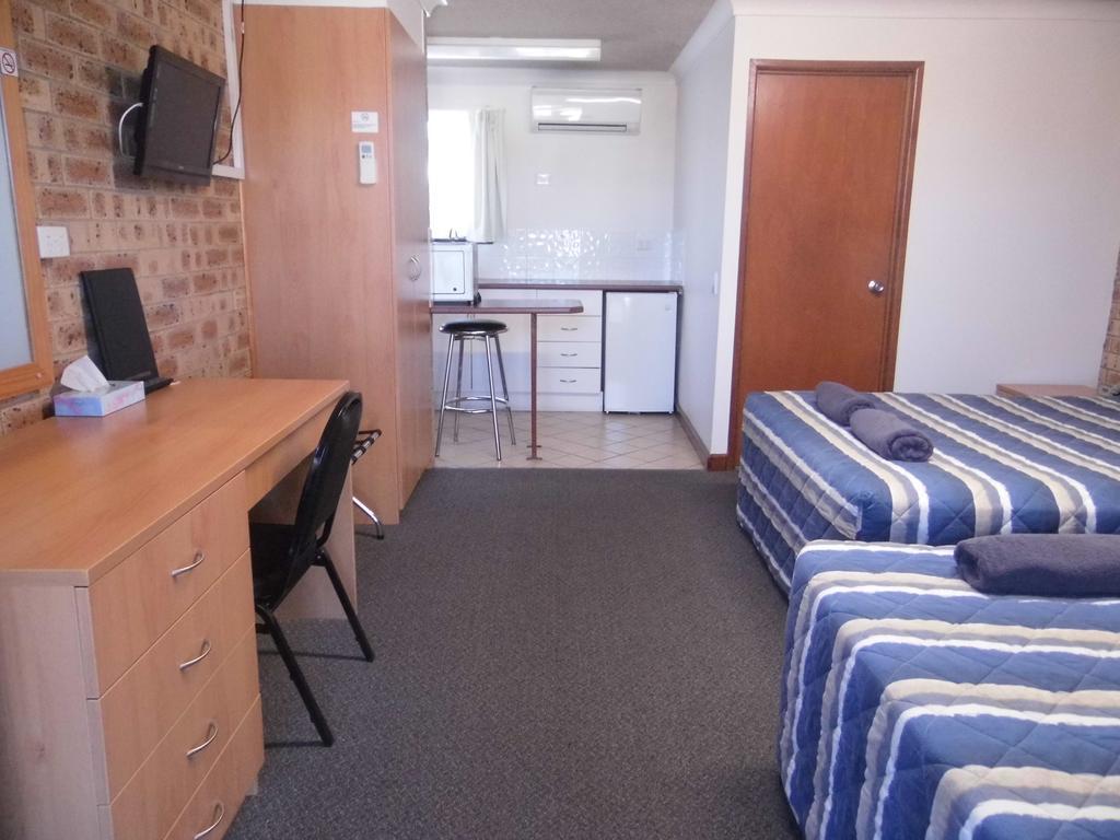 Nanango Fitzroy Motel Ngoại thất bức ảnh