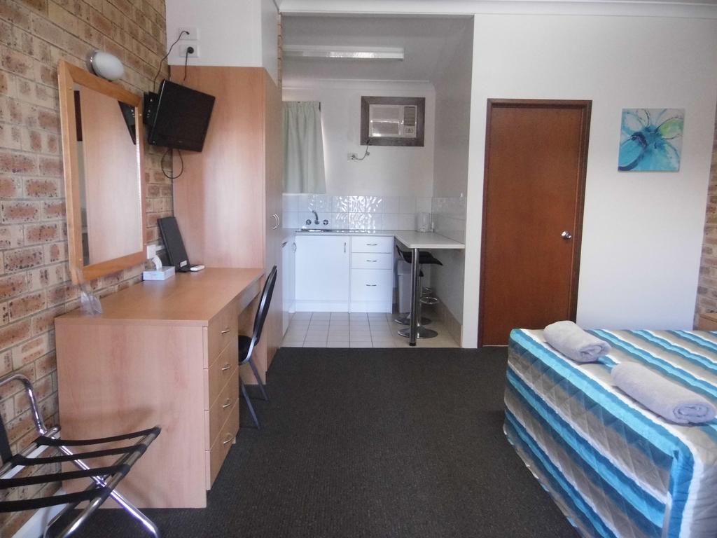 Nanango Fitzroy Motel Ngoại thất bức ảnh