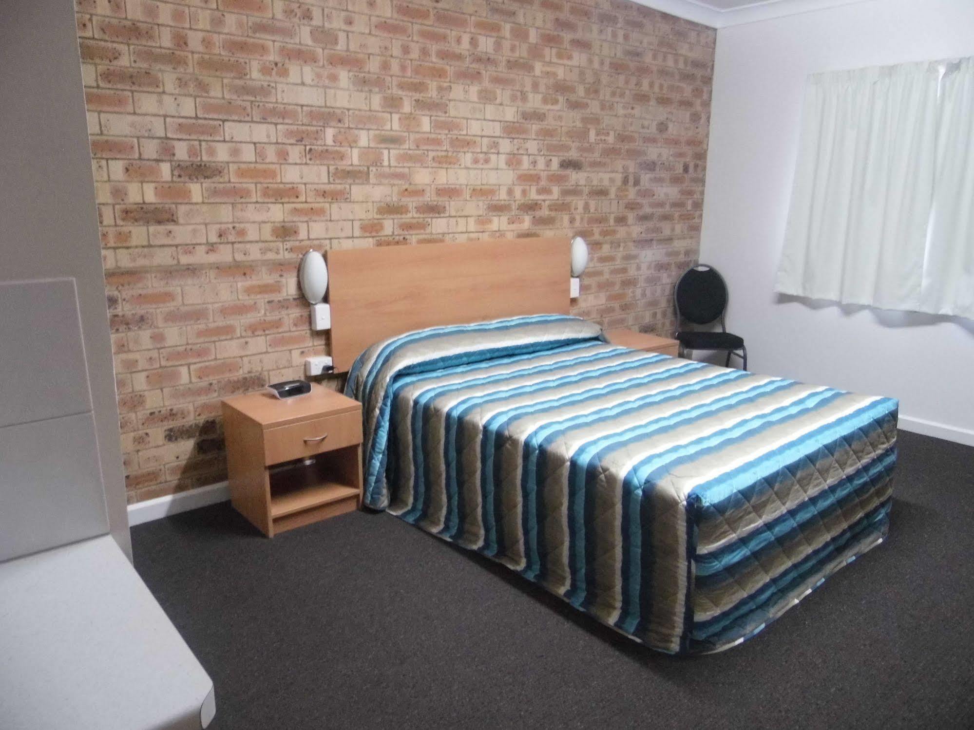Nanango Fitzroy Motel Ngoại thất bức ảnh