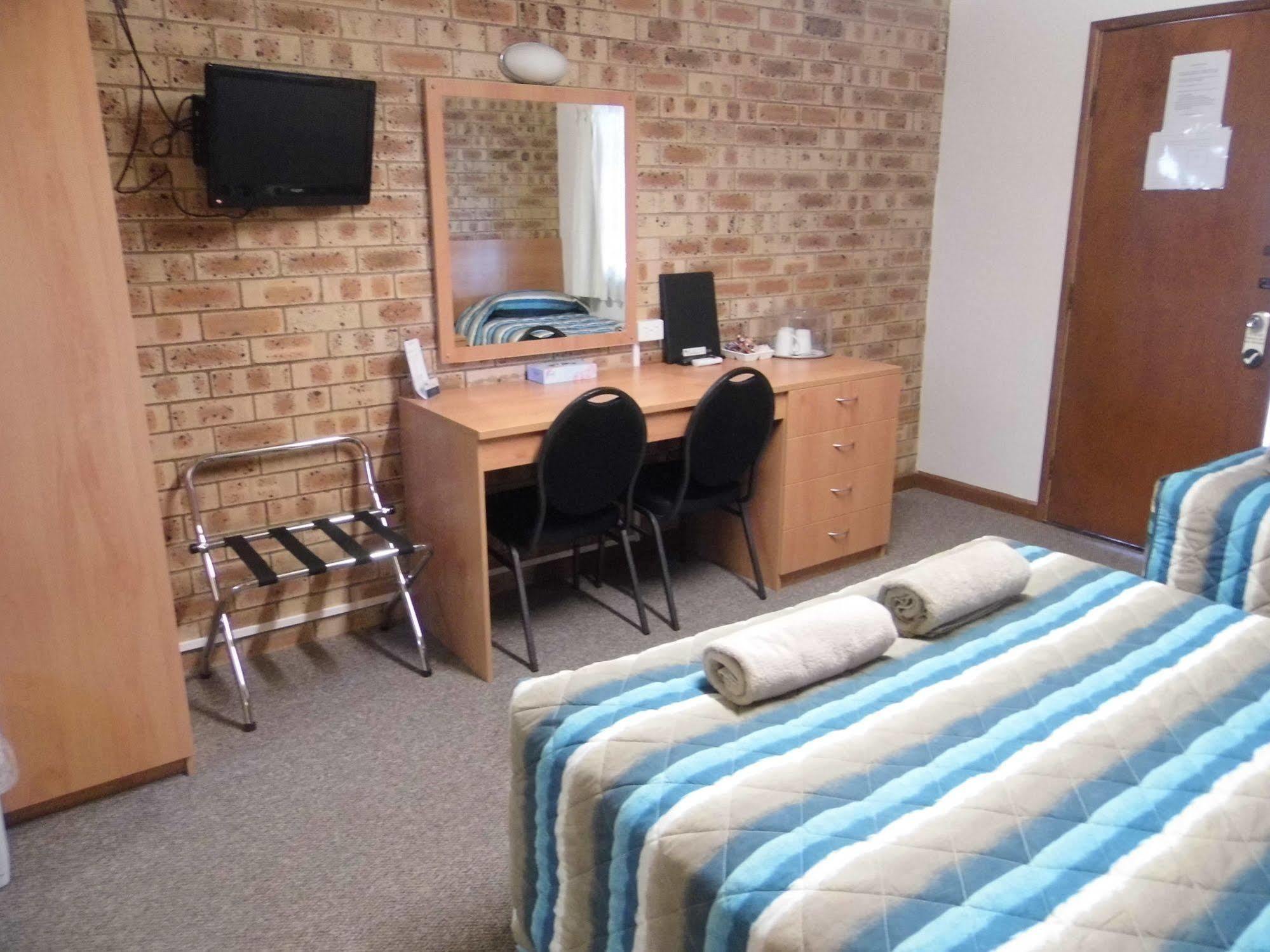 Nanango Fitzroy Motel Ngoại thất bức ảnh